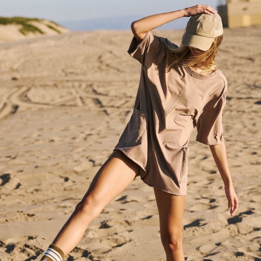 NWT Free People Women's FP Movement Hot Shot Tee Romper. Size Medium. - Picture 2 of 8